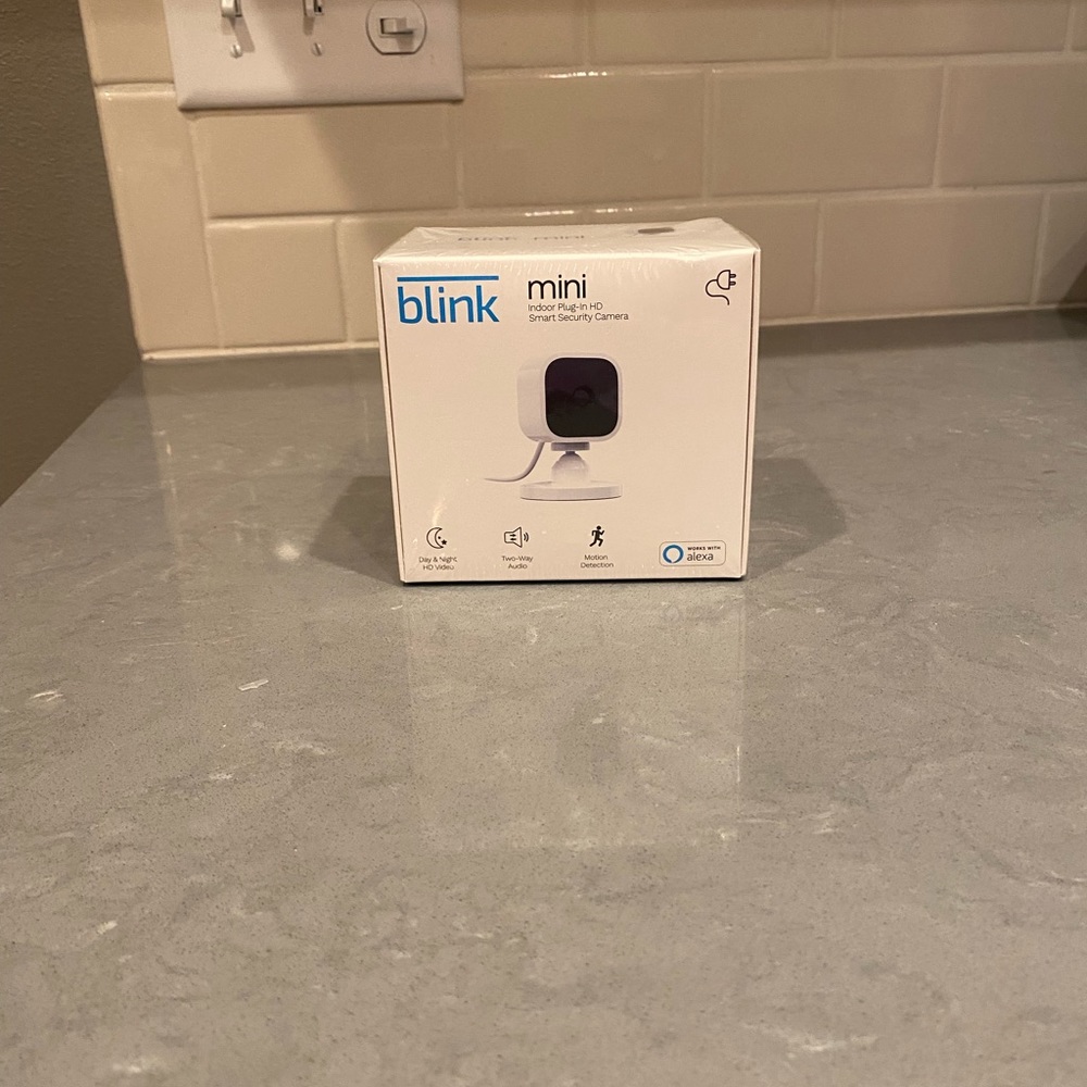 Unopened blink mini camera